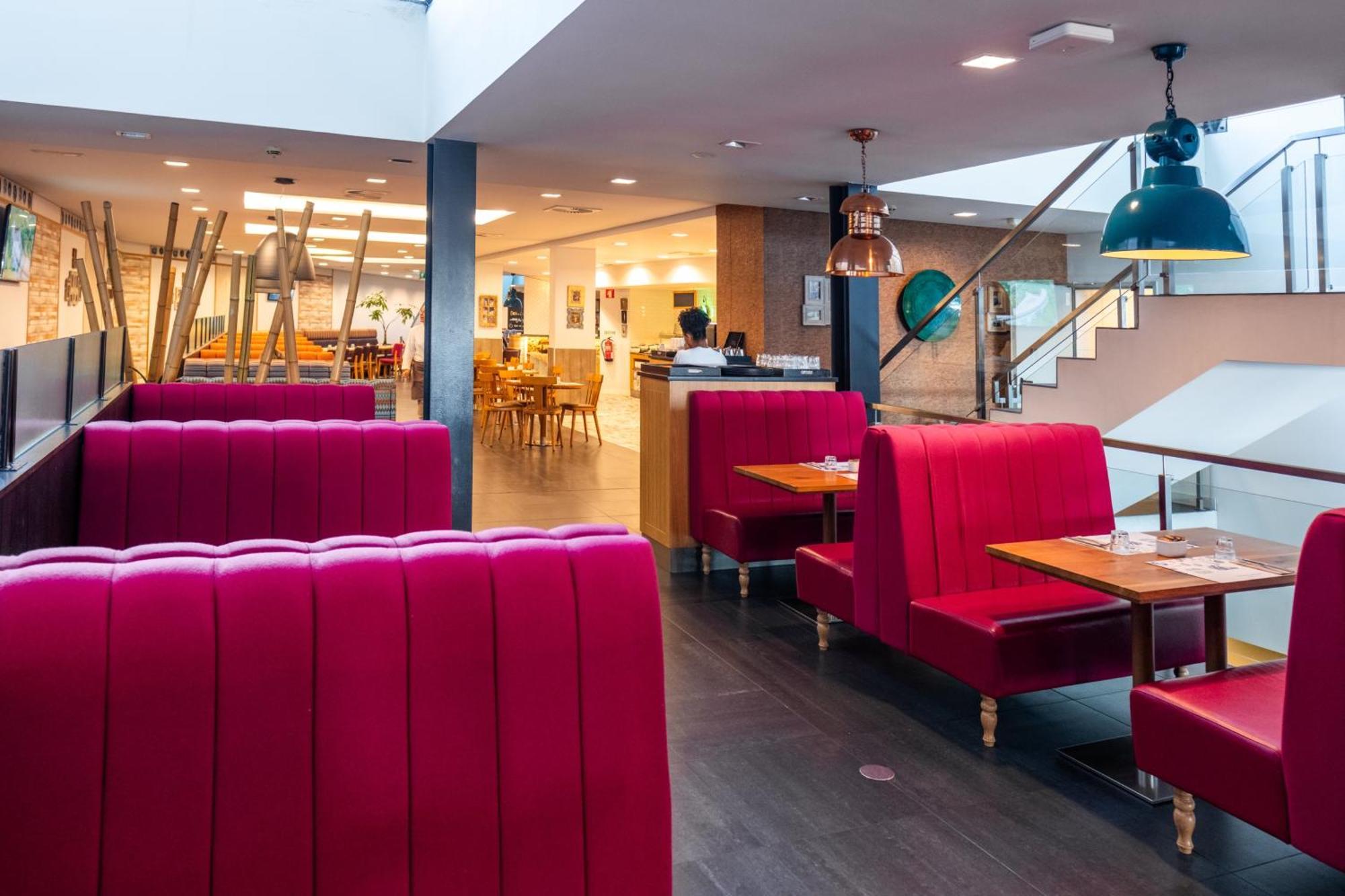 Monchique Resort - Activities Included Extérieur photo Interior of the restaurant